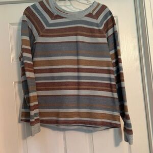Orvis mid-weight crew neck sweater. Medium